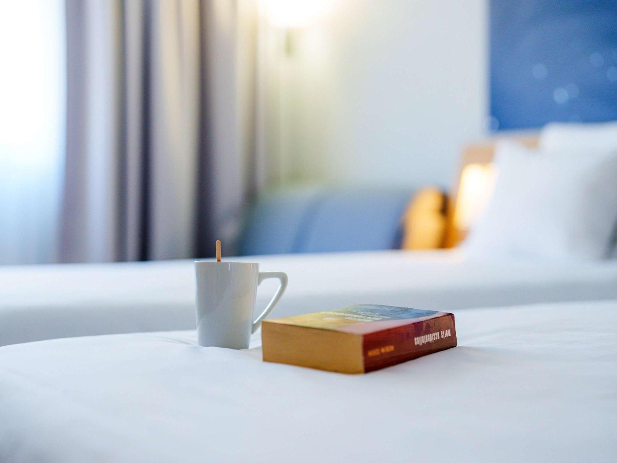 Novotel Saint Avold Bagian luar foto