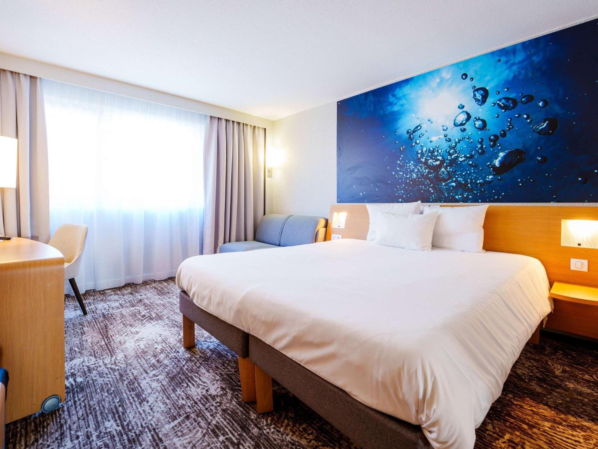 Novotel Saint Avold Bagian luar foto