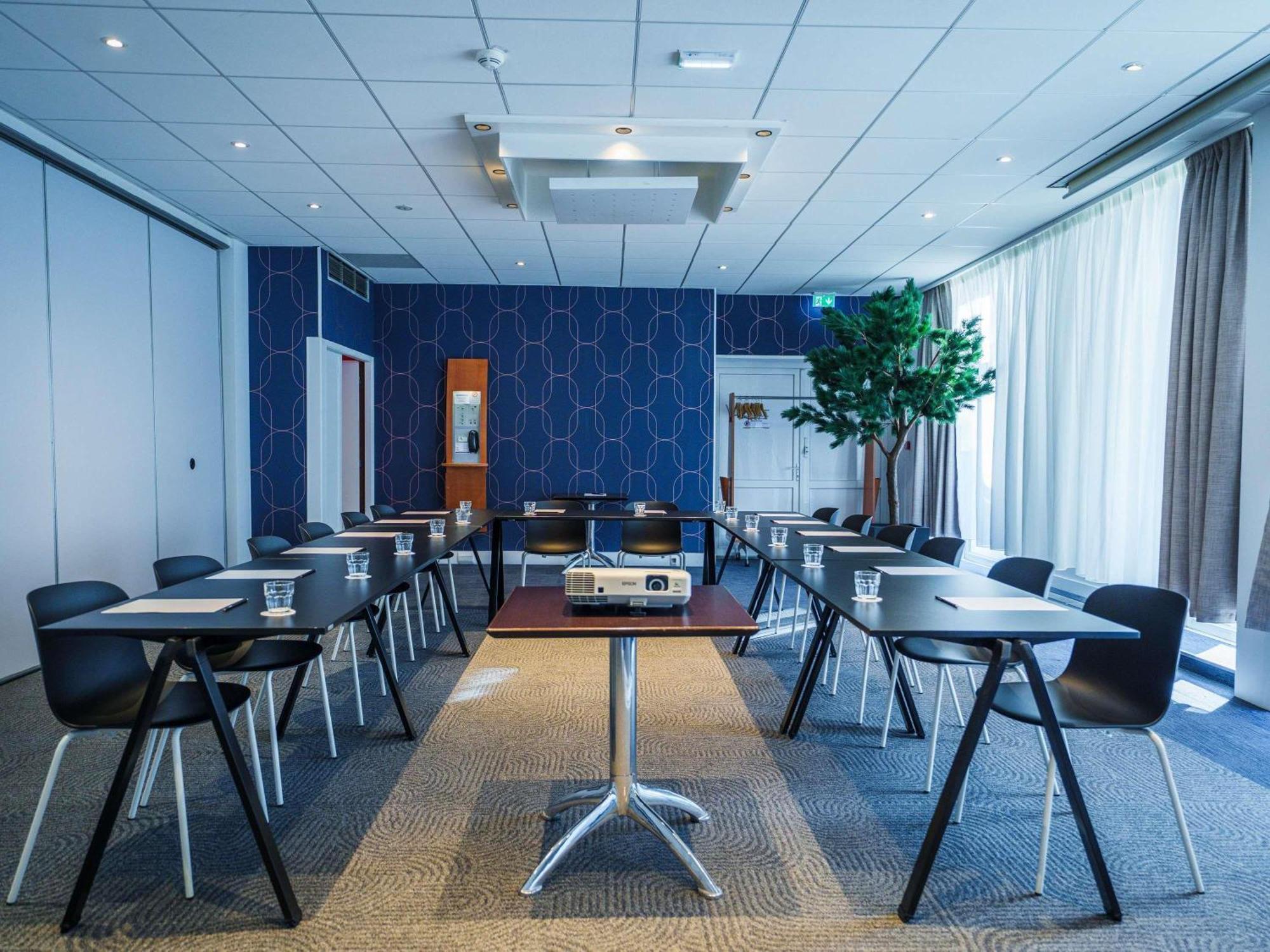 Novotel Saint Avold Bagian luar foto